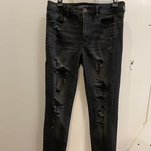 American Eagle distressed black jegging